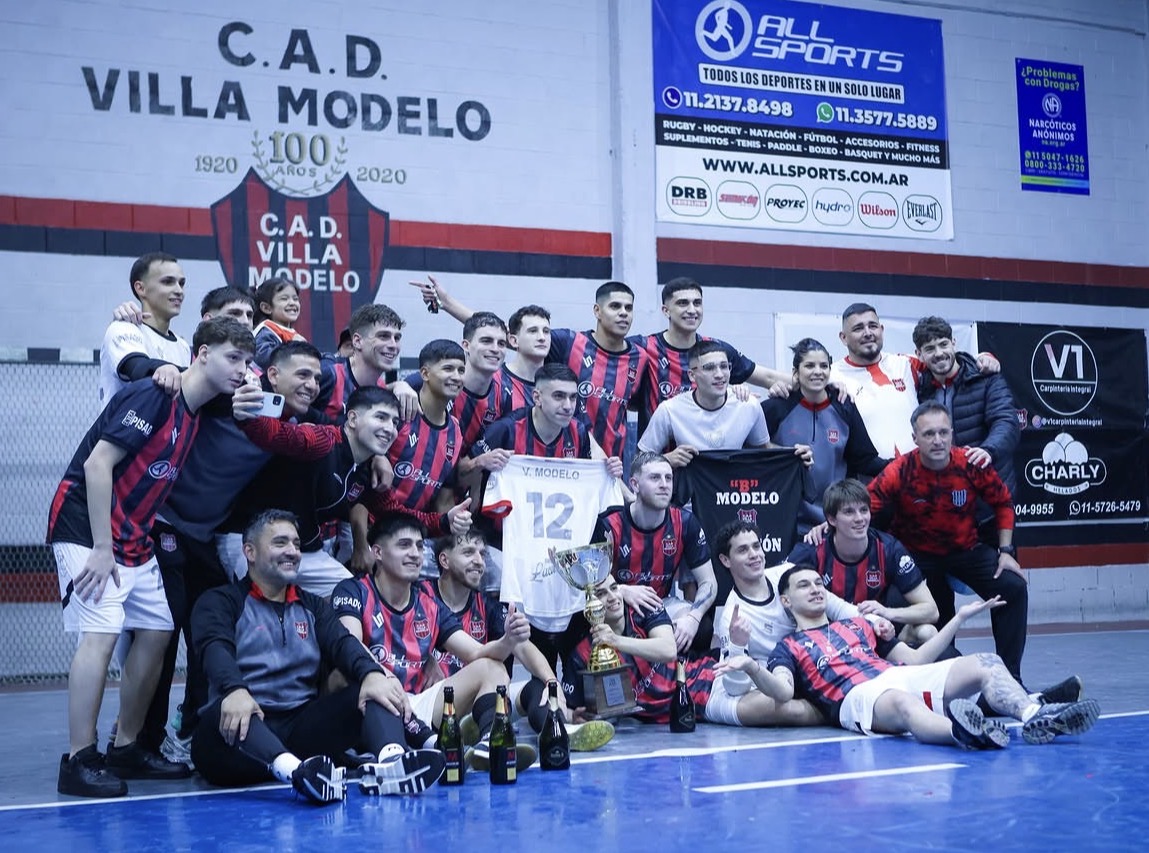 @cadvillamodelo (ph: @dioparedesfoto)